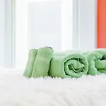 Prime Location Top Rated Clean Parking Free!